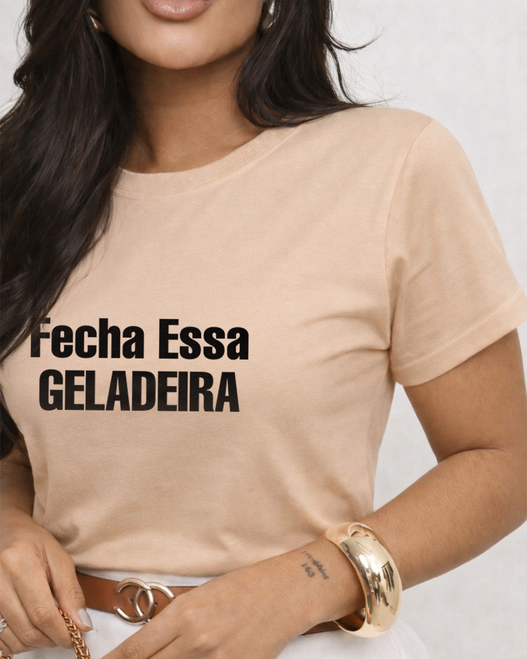 Camiseta Feminina 100% Algodão "Fecha Essa Geladeira" Dia Das Mães