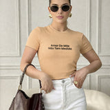 Camiseta Amor De Mãe Não Tem Medida Com Estampa Frontal