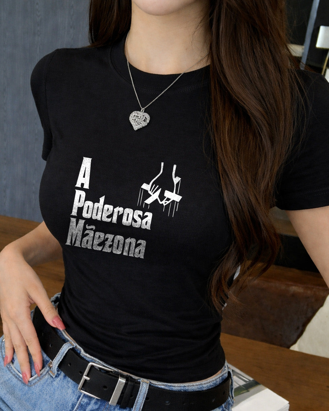 Camiseta A Poderosa Mãezona Com Estampa Inspirada Em Filme