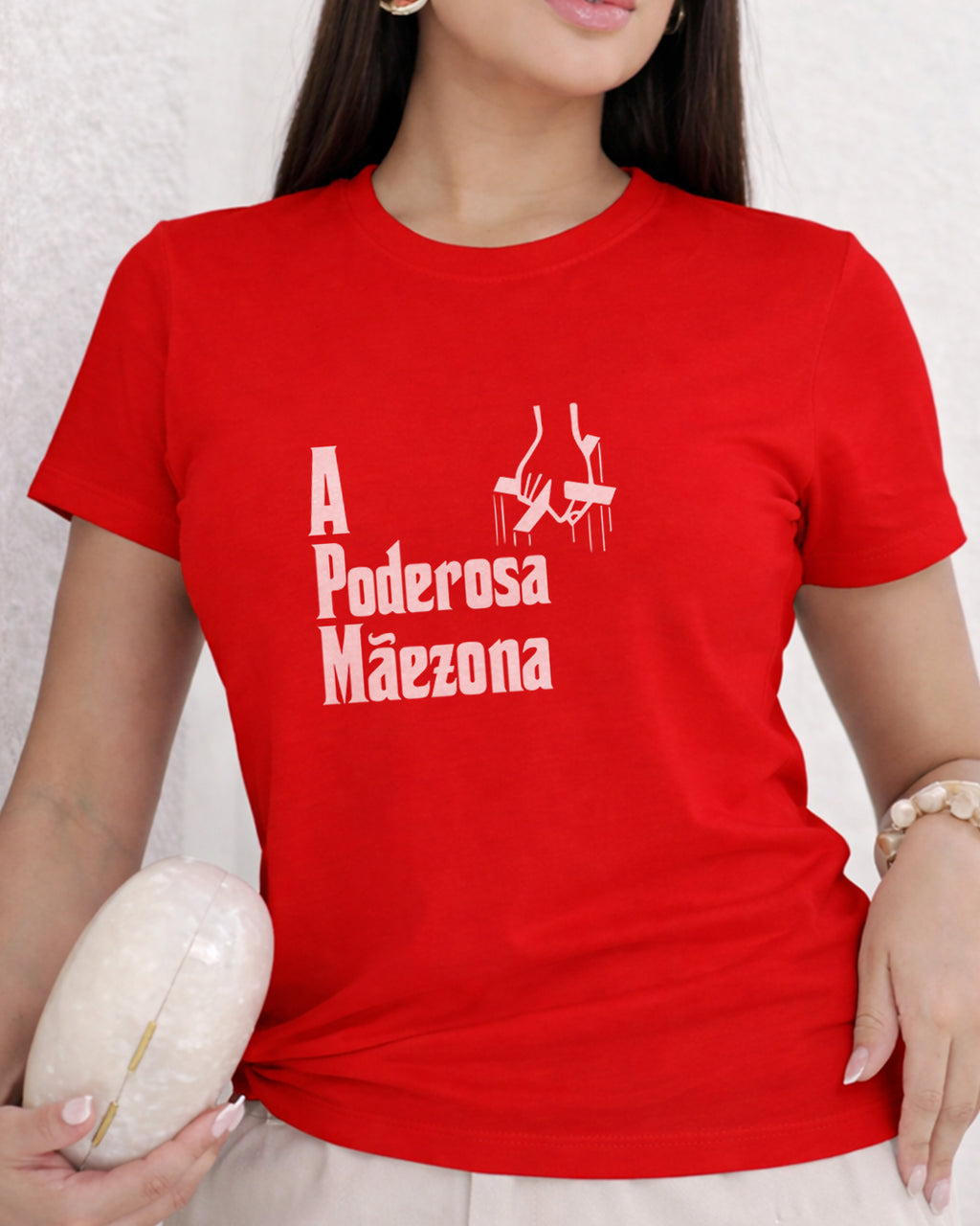 Camiseta A Poderosa Mãezona Com Estampa Inspirada Em Filme