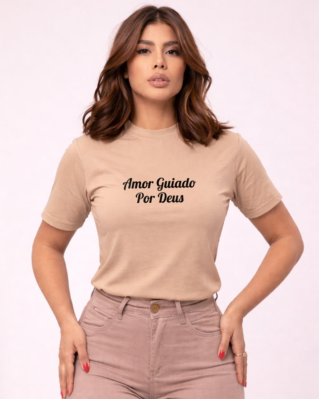 Camiseta Amor Guiado Por Deus Com Estampa Tipográfica