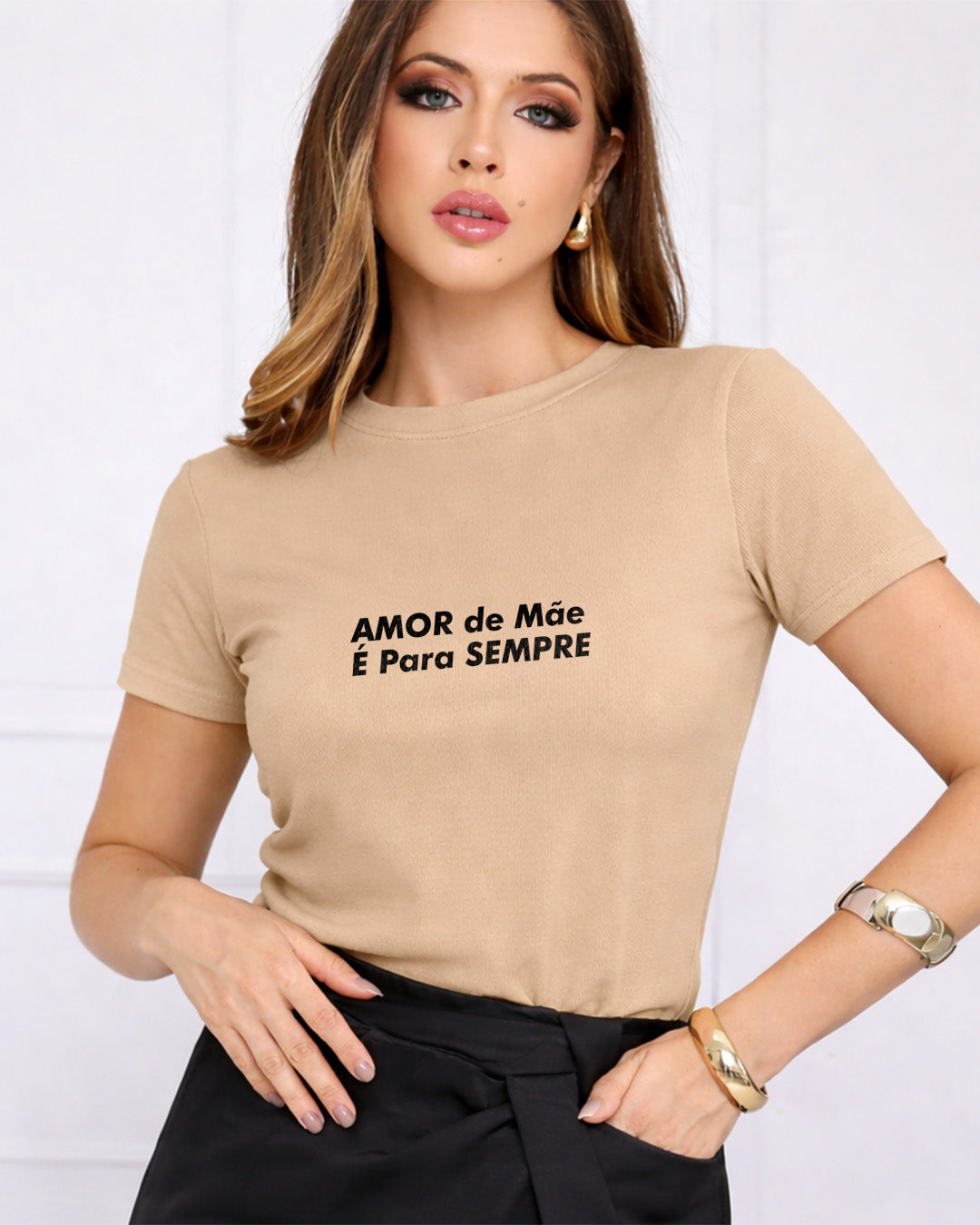 Camiseta Amor De Mãe É Para Sempre Com Estampa Frontal