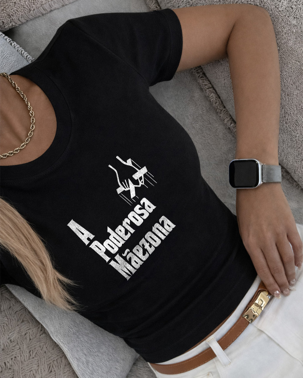 Camiseta A Poderosa Mãezona Com Estampa Inspirada Em Filme