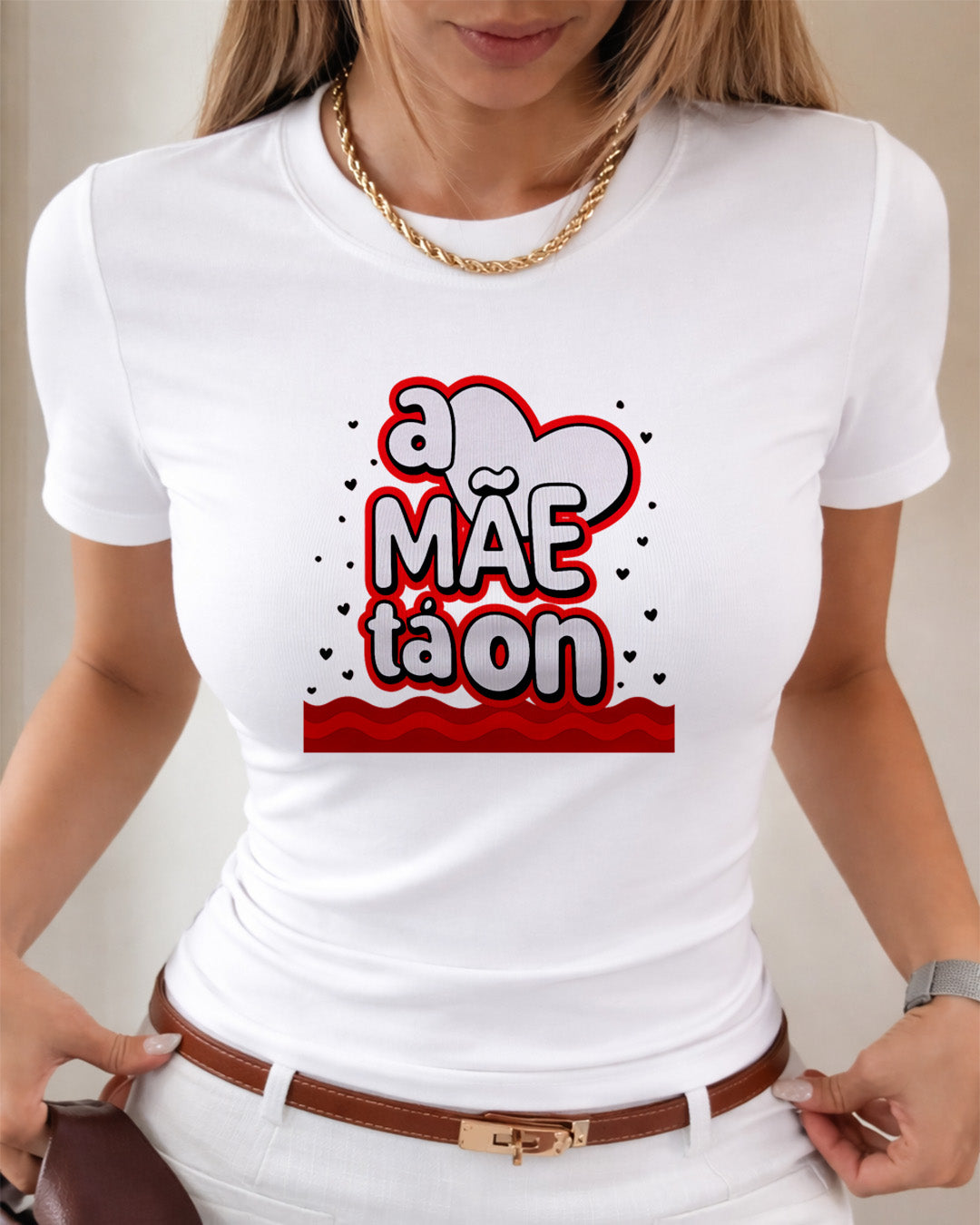 Camiseta A Mãe Tá On Com Estampa Frase Divertida