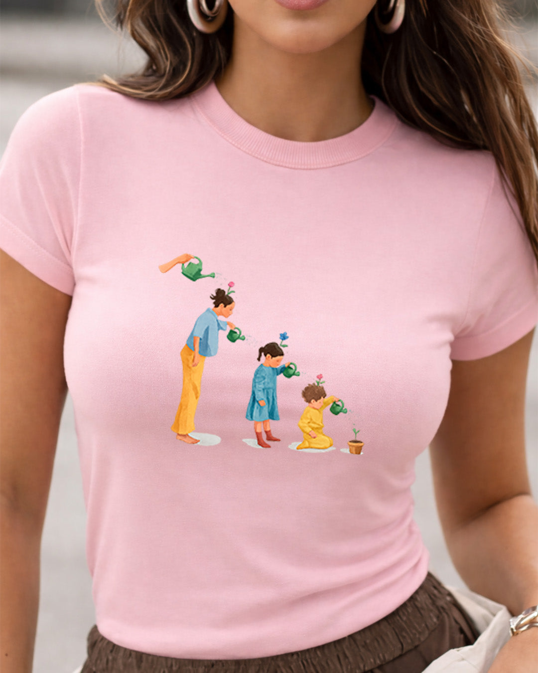 Camiseta Mãe Cultivando Amor Com Estampa Ilustração Familiar