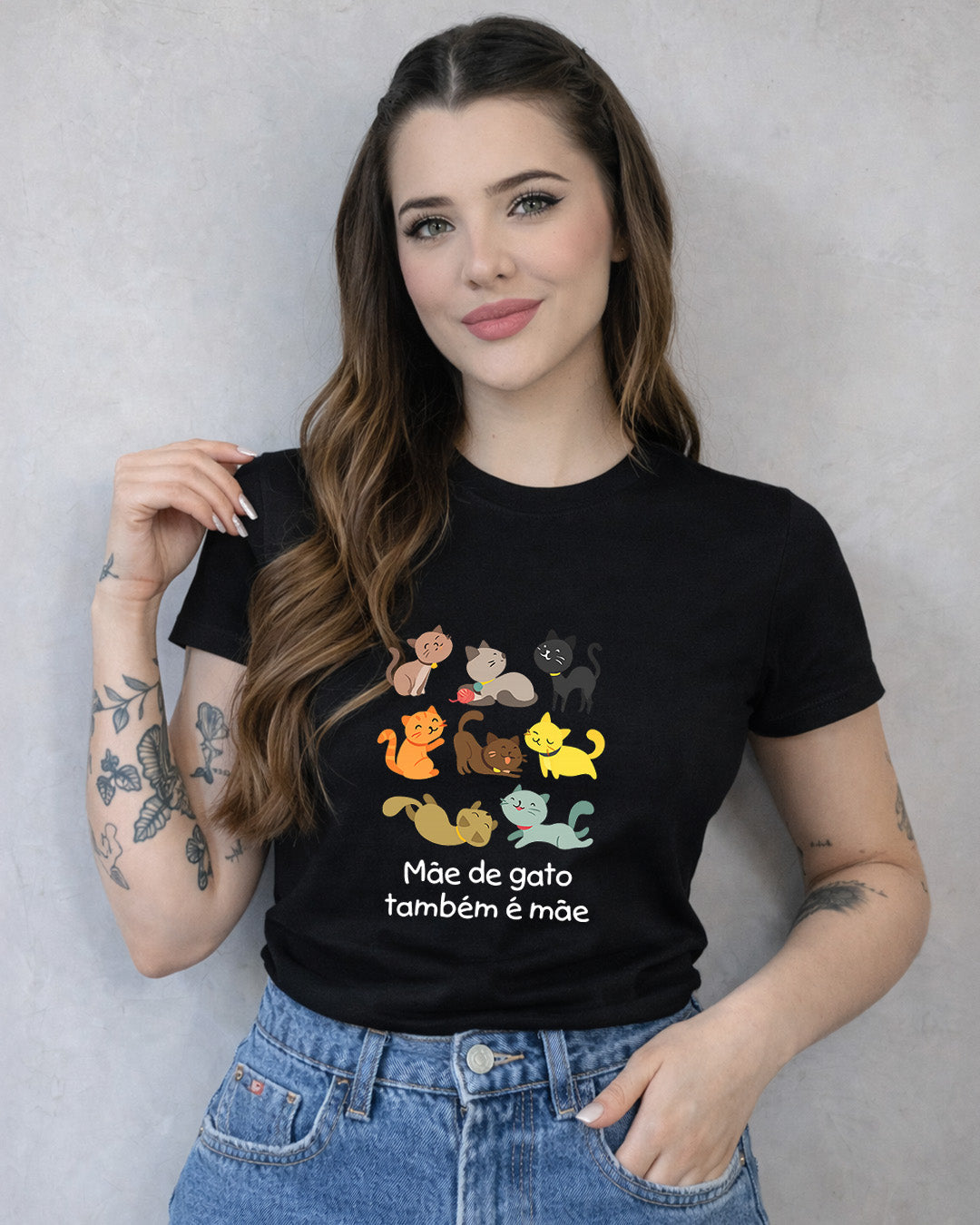 Camiseta Mãe De Gato Também É Mãe Com Estampa Gatinhos