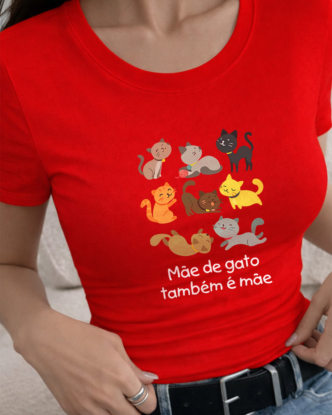 Camiseta Mãe De Gato Também É Mãe Com Estampa Gatinhos