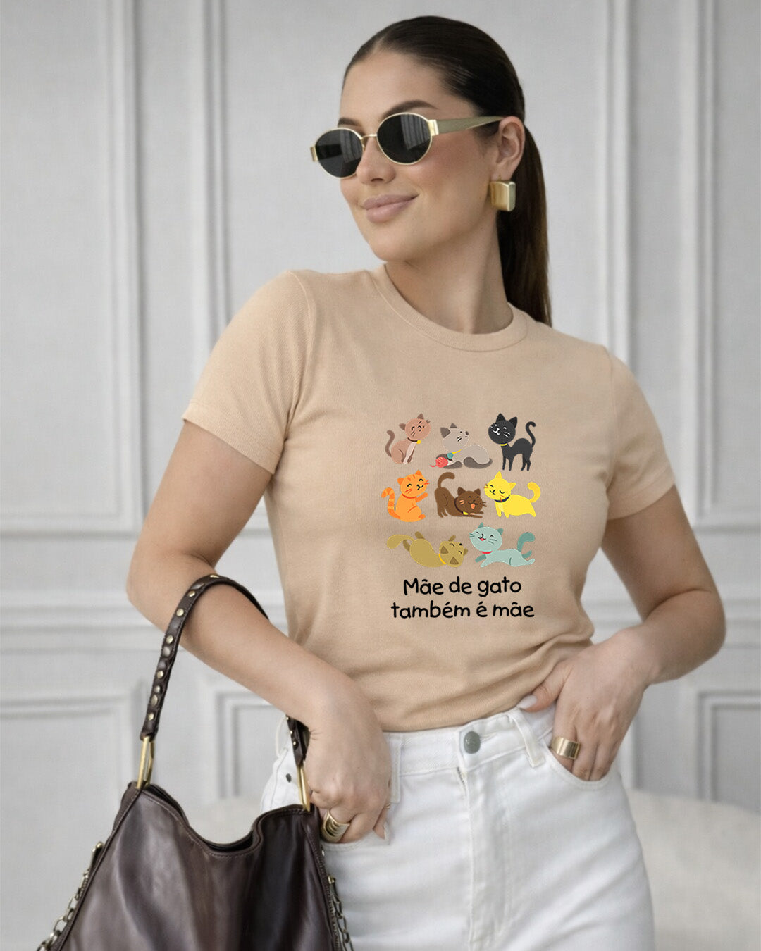 Camiseta Mãe De Gato Também É Mãe Com Estampa Gatinhos