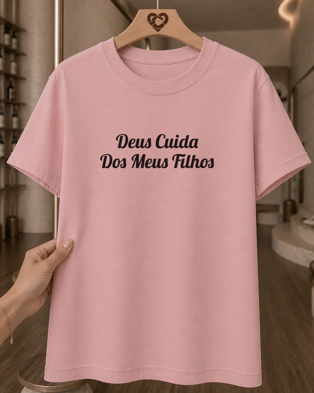 Camiseta Feminina 100% Algodão "Deus Cuida" Dia Das Mães
