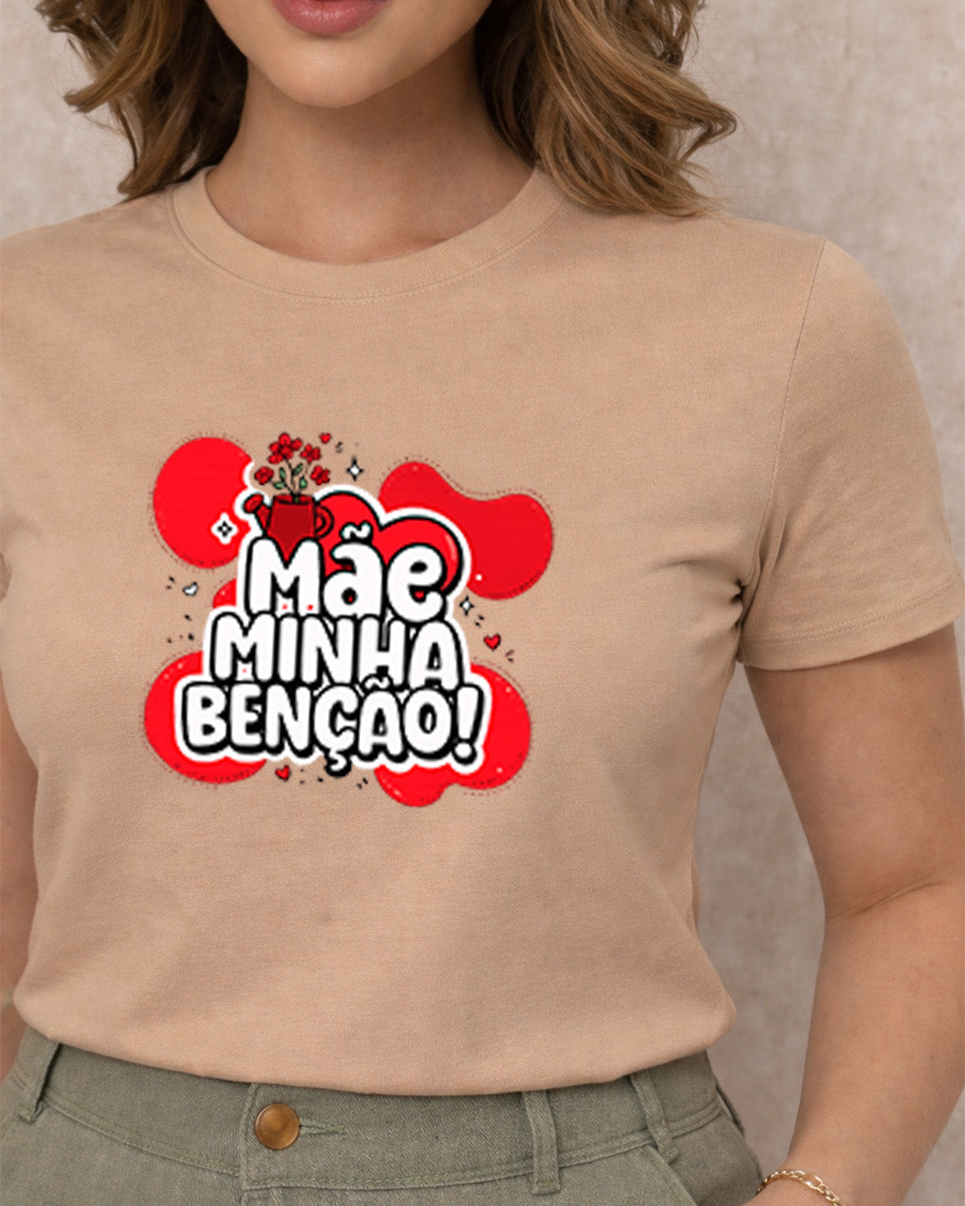 Camiseta Mãe Minha Benção Com Estampa Corações Românticos