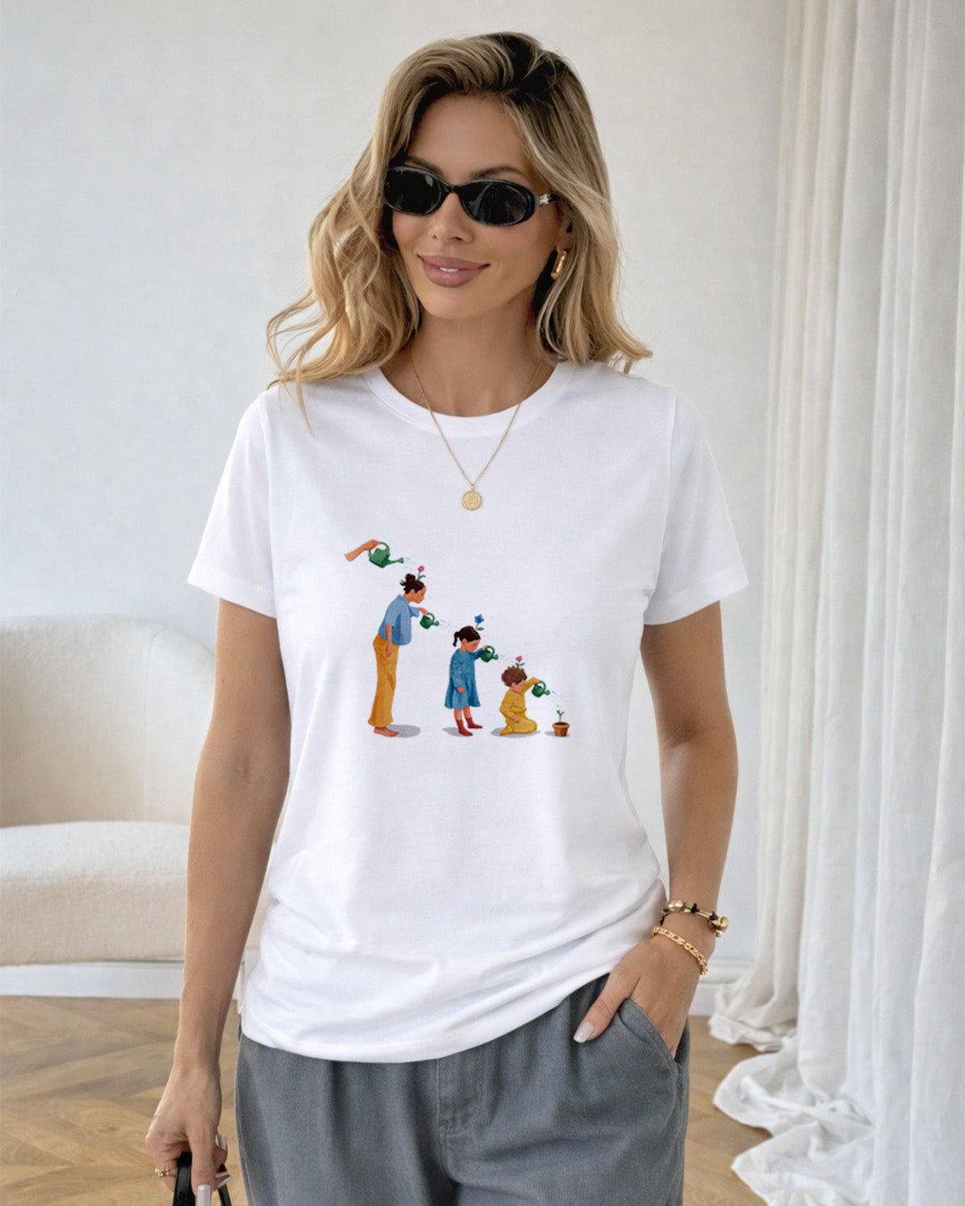 Camiseta Mãe Cultivando Amor Com Estampa Ilustração Familiar