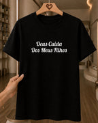 Camiseta Feminina 100% Algodão "Deus Cuida" Dia Das Mães