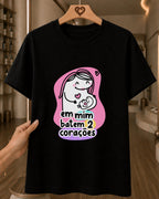 Camiseta Feminina Em Mim Batem Dois Corações