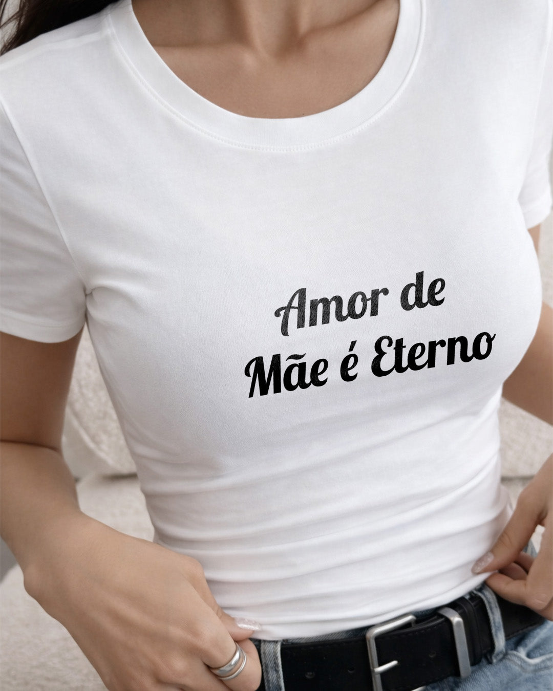 Camiseta Amor De Mãe É Eterno Com Estampa Tipográfica