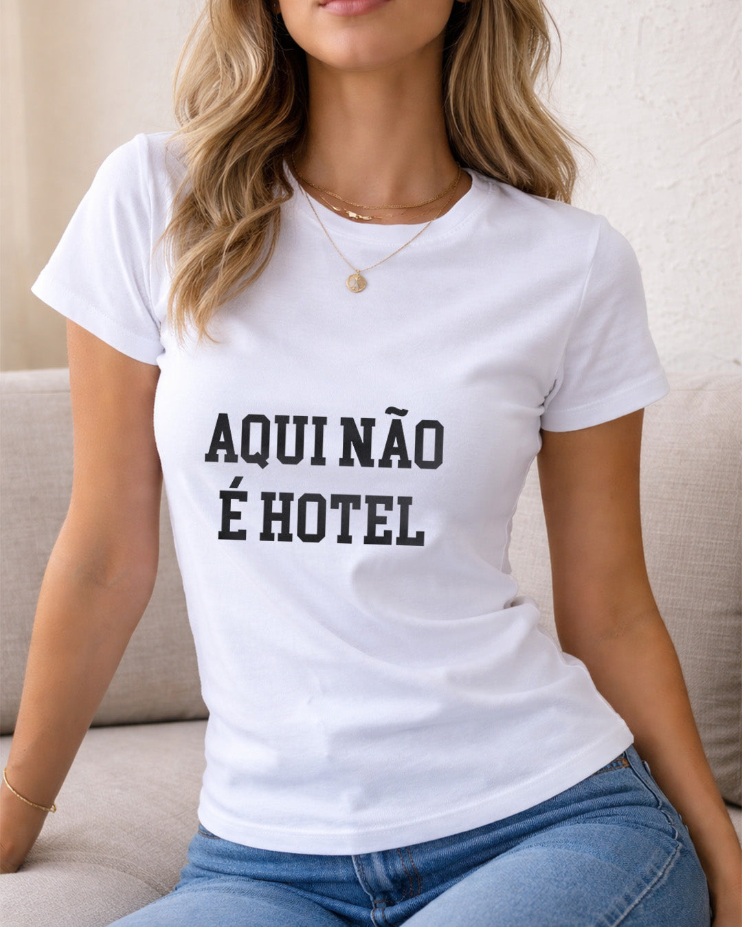 Camiseta 100% Algodão Feminina "Aqui Não É Hotel" Dia Das Mães