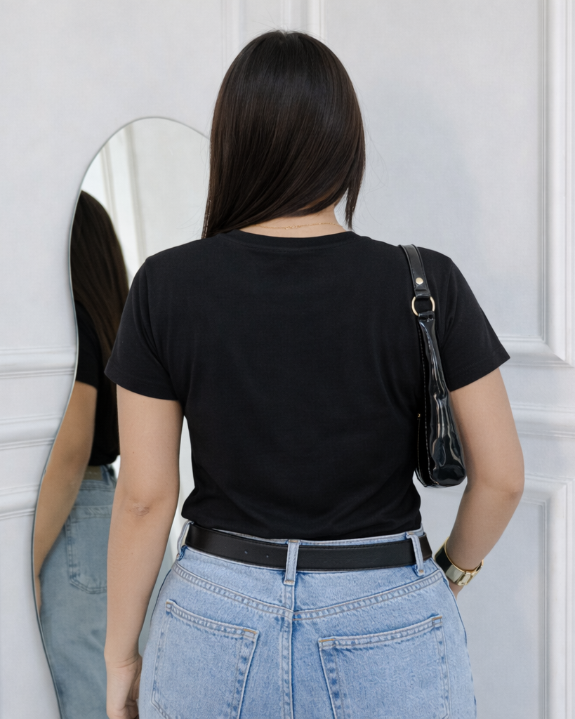 Camiseta Mãe Cultivando Amor Com Estampa Ilustração Familiar