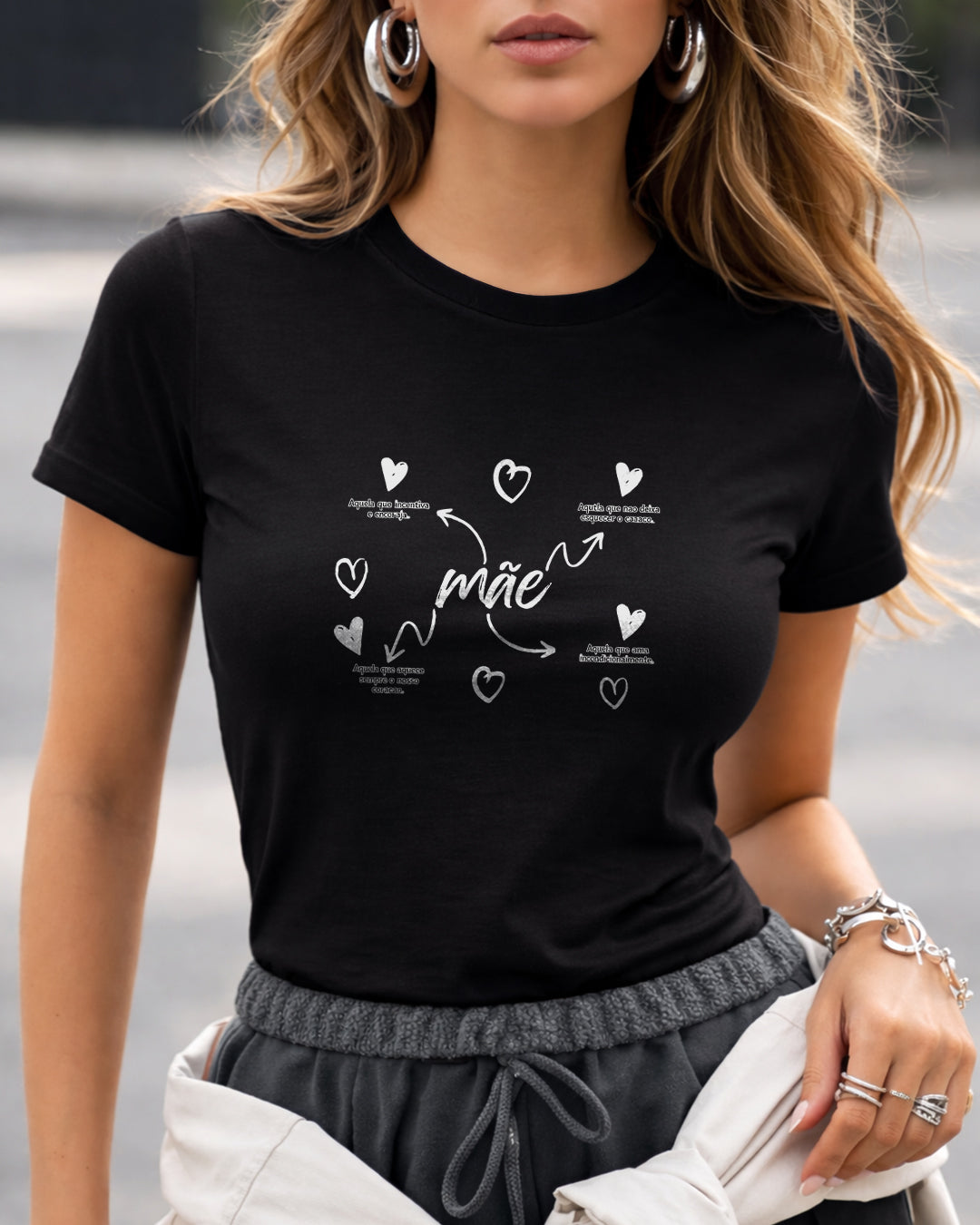 Camiseta Dia Das Mães Feminina "Mãe" Feliz Dia Das Mães 100% Algodão Com Corações