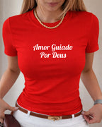Camiseta Amor Guiado Por Deus Com Estampa Tipográfica