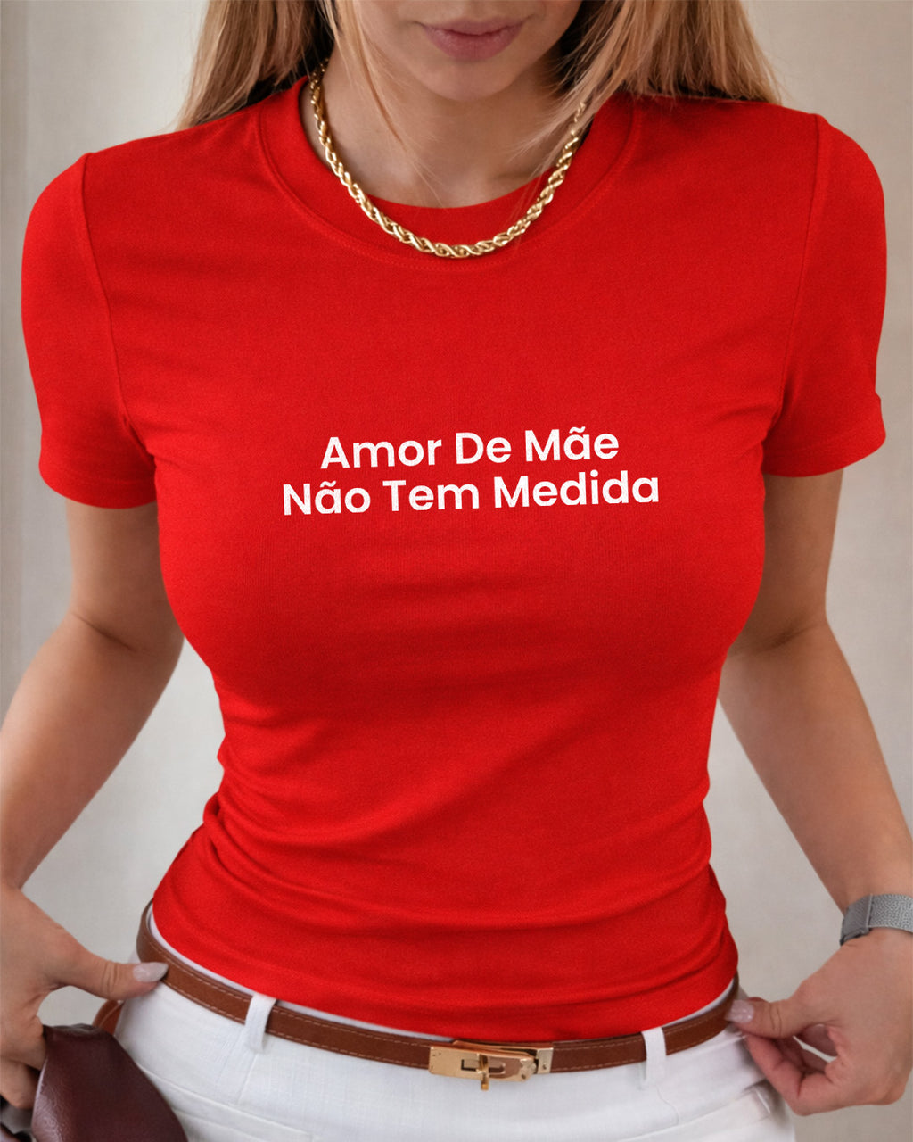 Camiseta Amor De Mãe Não Tem Medida Com Estampa Frontal