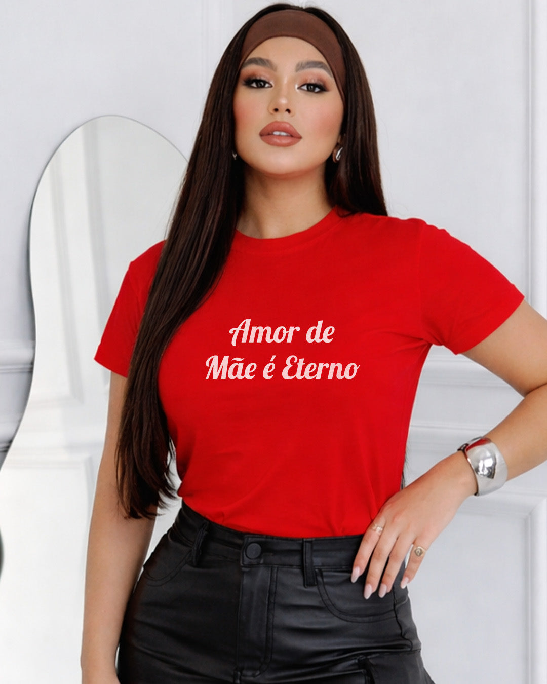 Camiseta Amor De Mãe É Eterno Com Estampa Tipográfica